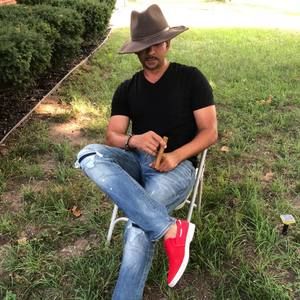 Meet your Posher, Odali